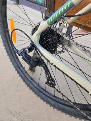 Bicicleta Cannondale Trail 8 2022