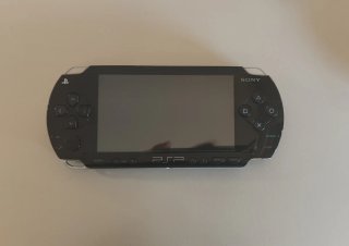 PSP 1004 Nera funzionante sony Completa di scatola