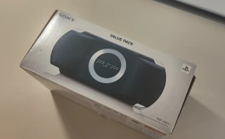 PSP 1004 Nera funzionante sony Completa di scatola