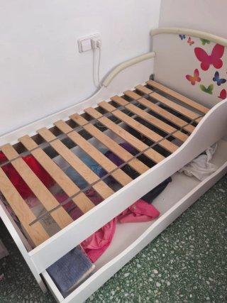 Cama infantil 140cm con mariposas