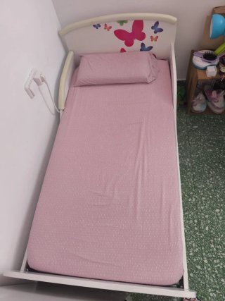 Cama infantil 140cm con mariposas