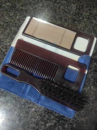Conjunto Vintage Cepillo, Peine y Espejo