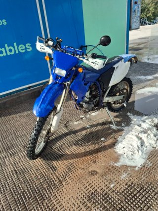 Yamaha WR 250F Enduro 2006 homologada