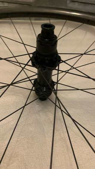 Ruedas Carbono MTB 29”, a estrenar.