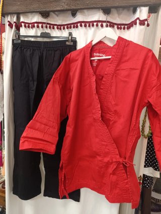Kimono y Pantalones Artes Marciales