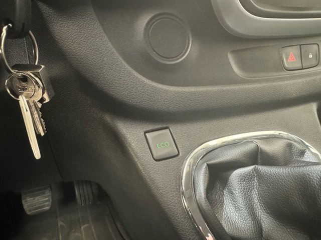 Renault Trafic Furgón 27 L1H1 Energy Blue dCi 70 kW- SS