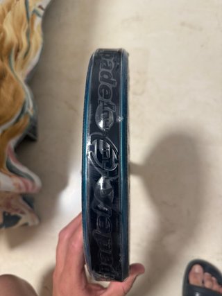 Bullpadel Vertex 03 CMF como nueva
