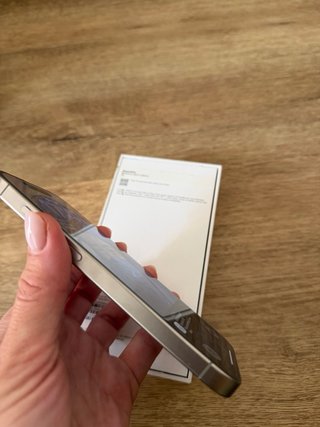 iPhone 15 Pro Apple