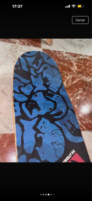 Skate madera azul y negro