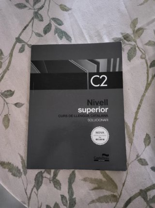Llibre curs de llengua catalana C2 nivell superior