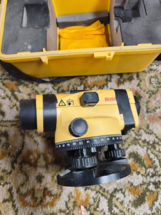 Nivel Óptico Leica Runner Topografía obra