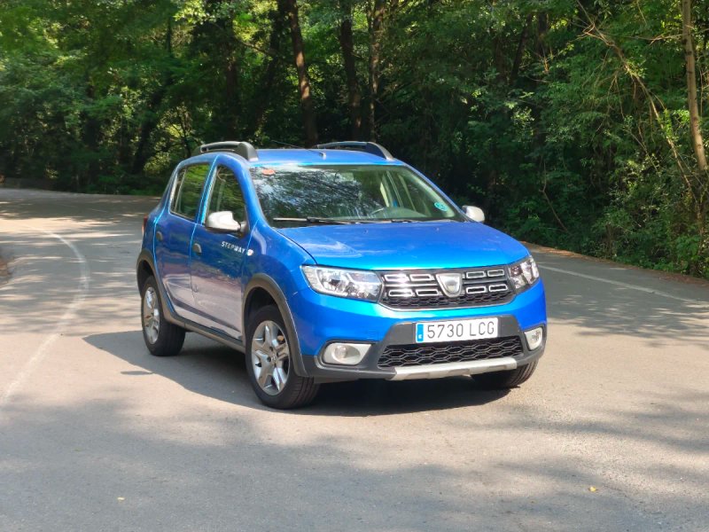 Dacia Sandero stepway 2020 full equiped - foto 1