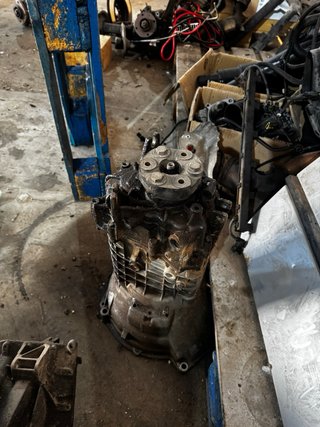 Motor BMW E30 316i