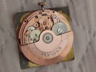 Máquina Reloj Radiant Automático 25 Rubíes