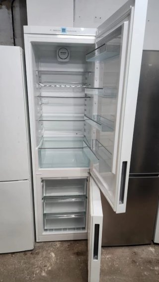 NEVERA MIELE GARANTIA TRANSPORTE