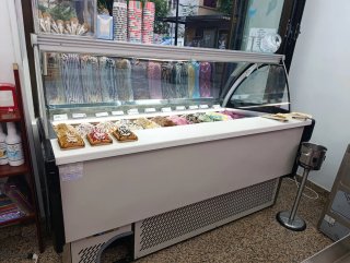 Vitrina Helados y Granizadora