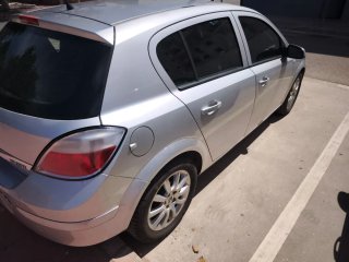 Opel Astra 2006