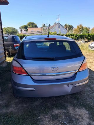 Opel Astra 2005