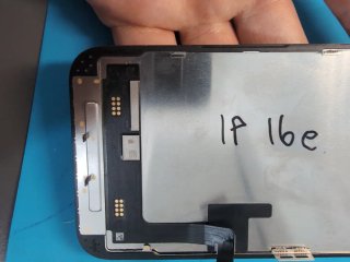 Display originale iPhone 16e
