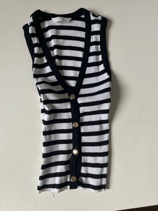 Camiseta sin mangas rayas blanco y negro