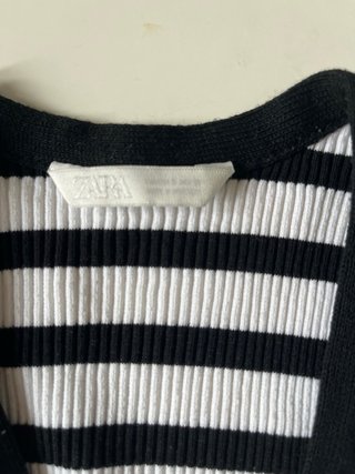 Camiseta sin mangas rayas blanco y negro