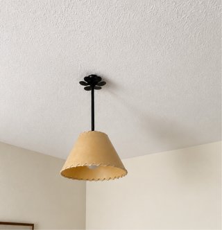 Lámpara de techo pantalla beige cuero