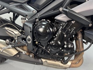 Triumph Street Triple 675 2015
