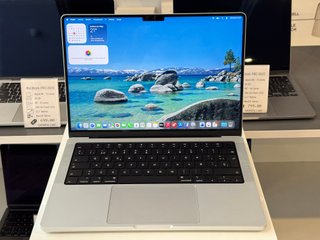 MacBook Pro M2 Pro con GARANTIA