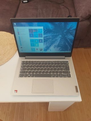 Lenovo IdeaPad Slim 1 14 Argento