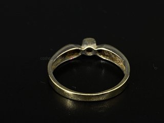 sortija oro 18k con piedra con circonita
