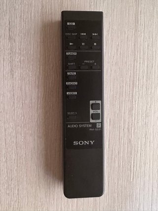 Equipo de música Sony: Radio, Casetes, CD y Vinilo