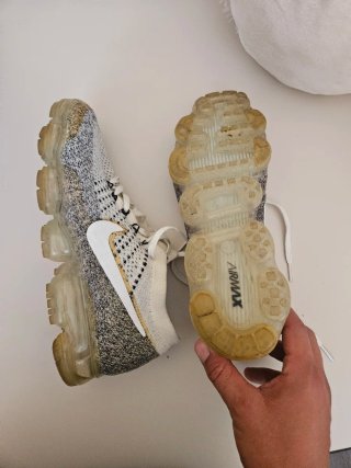 Nike VaporMax Zapatillas Gris y Blanco