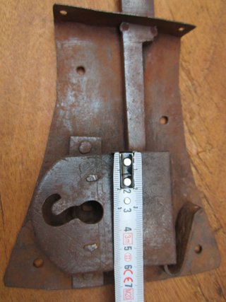 Cerradura antigua forja s. XVII, funciona.