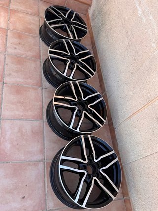 Llantas 17 5x112 Originales