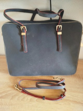 Bolso Cartera Tommy Hilfiger Negro y Rojo