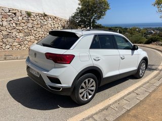 Volkswagen T-Roc Auto
