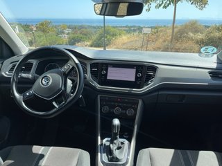 Volkswagen T-Roc Auto