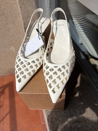 Zapatos Mango Talla 37 Troquelados Blancos