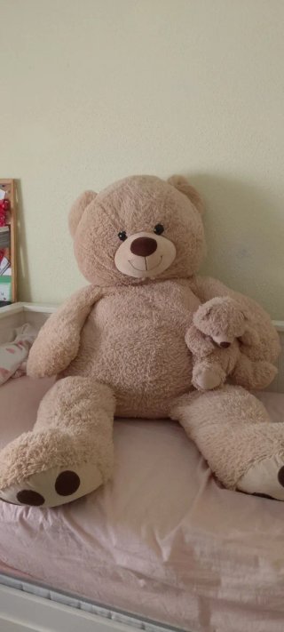 Oso de peluche grande con bebé