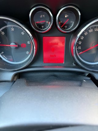 Opel Astra 2014