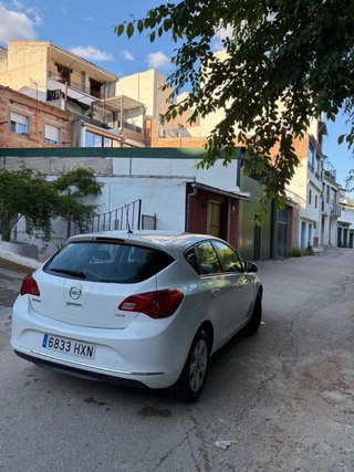 Opel Astra 2014