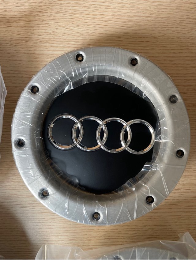 Tapabujes Audi Negros (Set de 4)