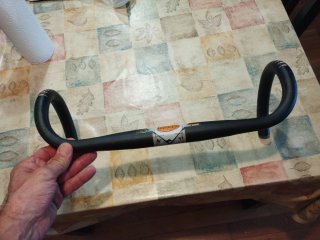 Manillar carretera Zeus 44,5 cm Orbea