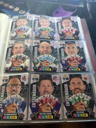 Entrenadores Adrenalyn 2025-2026