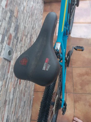 Bicicleta de Montaña GT Azul
