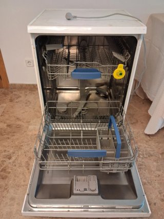 Lavavajillas Bosch Serie 6 SuperSilence