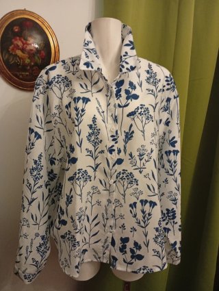 Camicia donna manica lunga fantasia floreale