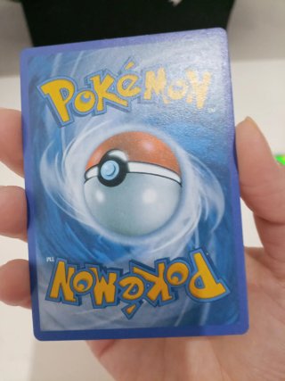 Cartas Pokémon VMAX y V ASTRO