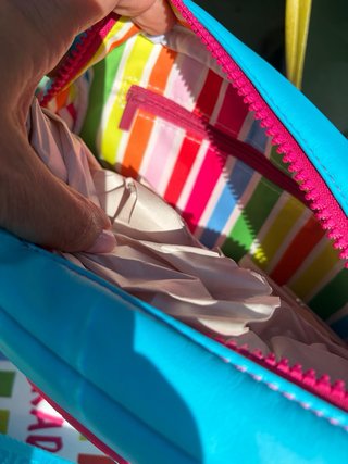 Bolso Agatha Ruiz de la Prada azul y rosa. Origina