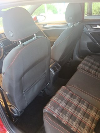Volkswagen Golf VII GTI PERFORMANCE